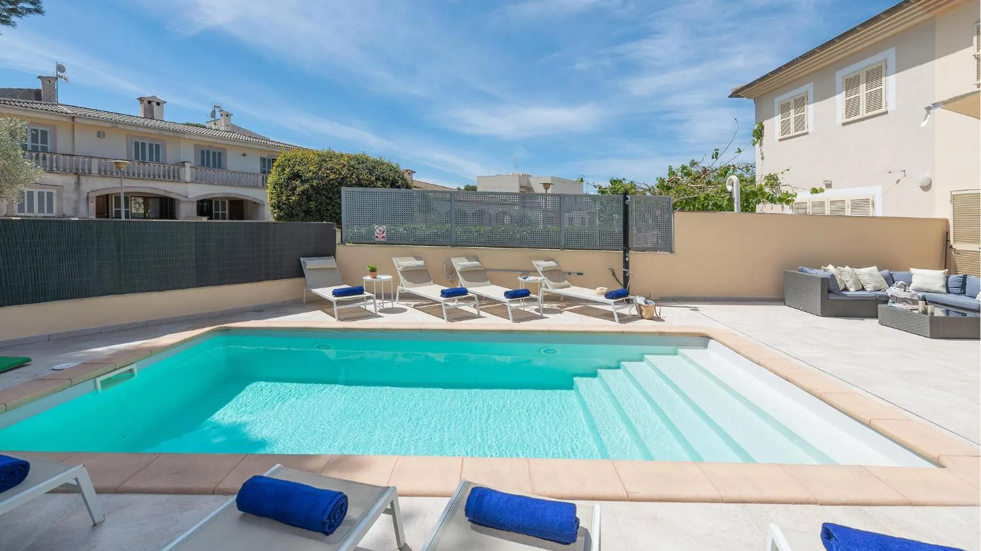 Casa vacanze Awesome Home In Muro With Outdoor Swimming Pool