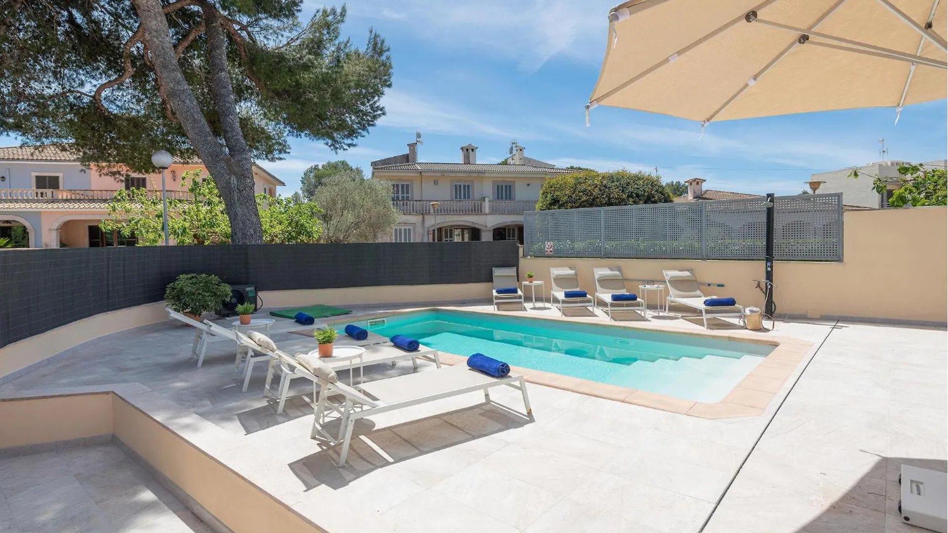 Awesome Home In Muro With Outdoor Swimming Pool Casa vacanze