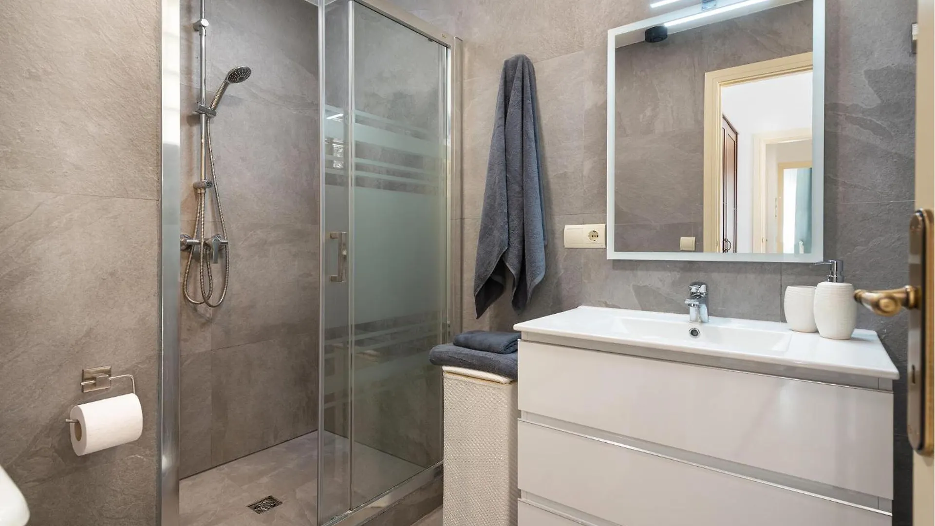 Casa vacanze Awesome Home In Muro With Outdoor Swimming Pool